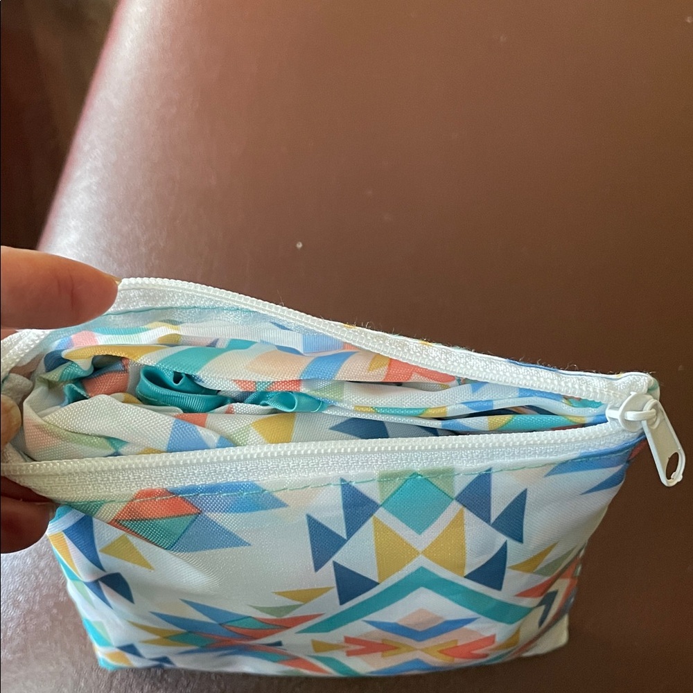 Geometric Patterned Foldable Market Tote - image 3